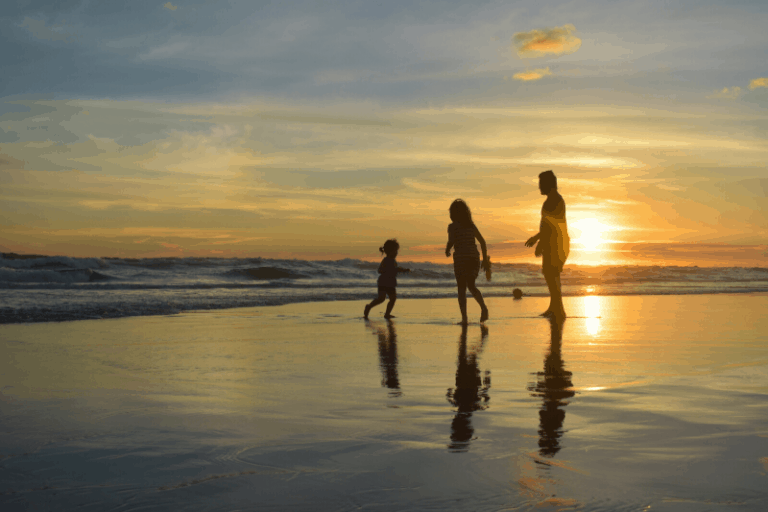 Smart Tips to Plan for a Fun-filled Family Beach Vacation
