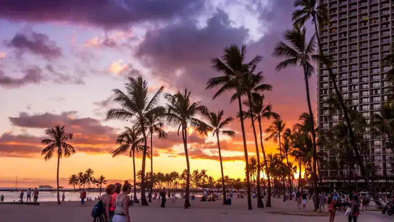 waikiki beach at the hawaiian hilton village